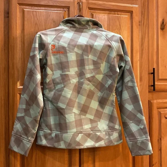 Salomon snowboarding jacket - Picture 2 of 8